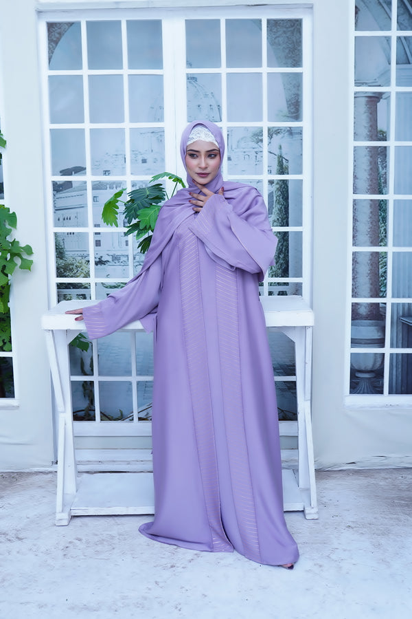ELARA ABAYA